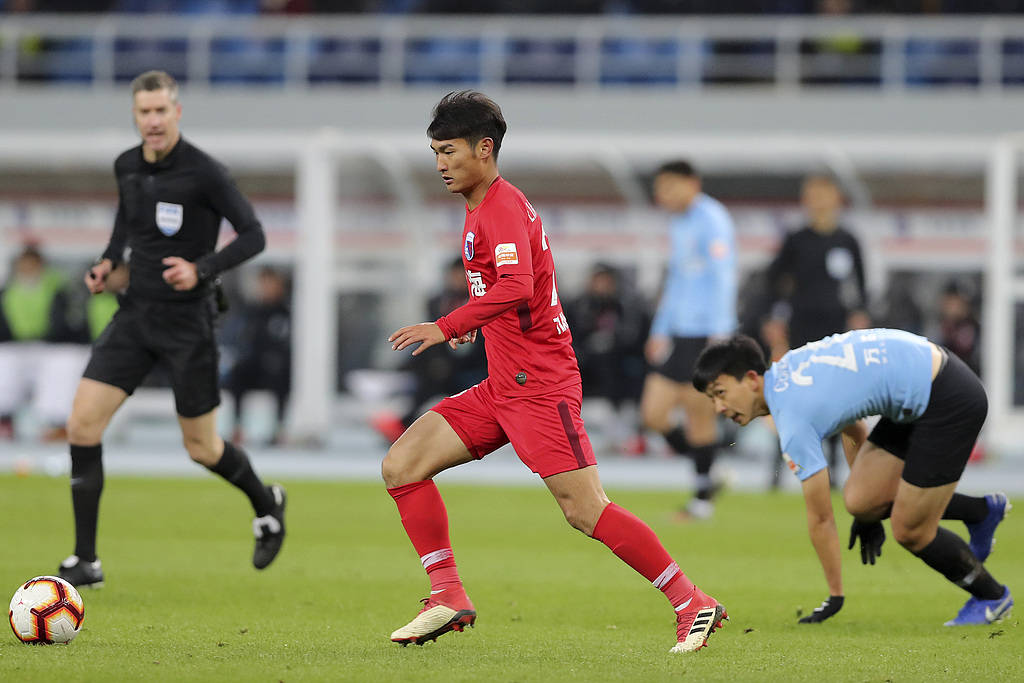 赛后广州队单刀错失：亚冠节点到来，气氛紧张，控场能力受关注的简单介绍