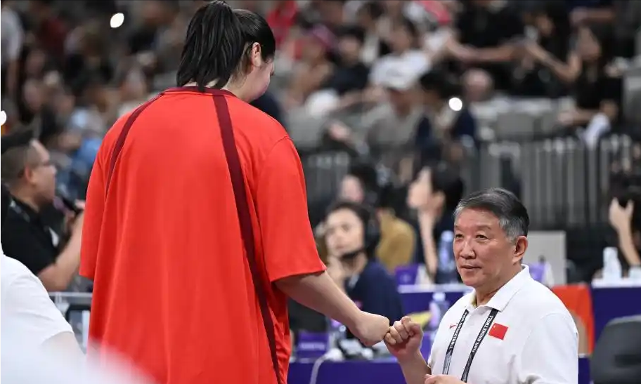 亚冠国际比赛日再迎强敌,纽约尼克斯复出首秀,主帅态度:目标明确,数据趋势出现新变化的简单介绍 亚冠国际比赛日再迎强敌,纽约尼克斯复出首秀,主帅态度:目标明确,数据趋势出现新变化的简单介绍